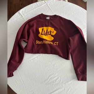 Cropped Luke’s Diner Crewneck ☕️